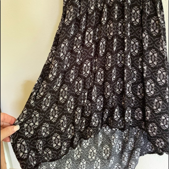 Mimi Chica black floral halter dress NWOT - Picture 4 of 5